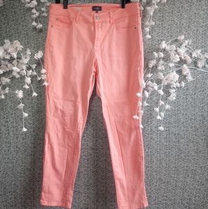 NWOT NYDJ Alina Convertible Ankle